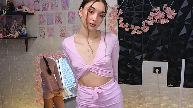 belle cute online show from April 8, 2026, 2:00 am