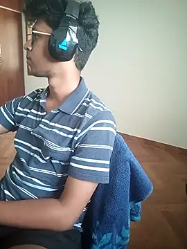 letsplaygame online show from April 15, 2026, 6:42 am