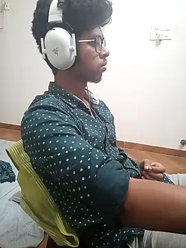 letsplaygame online show from May 10, 2026, 5:18 pm
