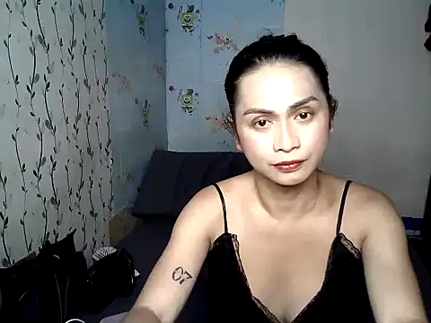 hotfuckingdollxxx online show from April 21, 2026, 3:28 pm