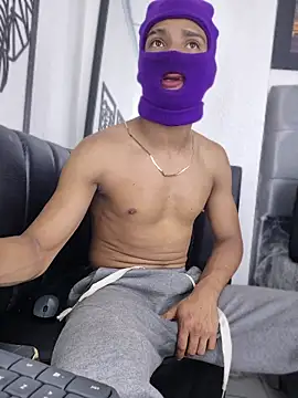 Snapshot of big_cock2016 chatting on April 22, 2026, 9:27 pm big cock2016 online show from April 22, 2026, 9:27 pm