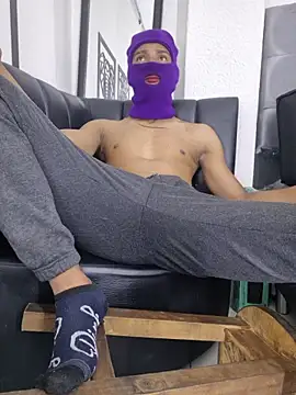 Snapshot of big_cock2016 chatting on April 25, 2026, 8:50 pm big cock2016 online show from April 25, 2026, 8:50 pm