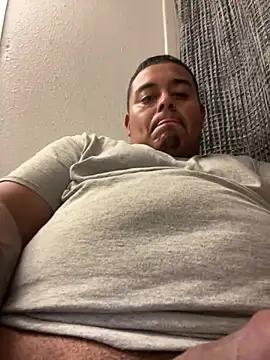 Snapshot of Txcock67 chatting on April 1, 2026, 9:34 pm Txcock67 online show from April 1, 2026, 9:34 pm