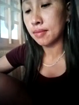 Lisa-aa online show from May 5, 2026, 4:53 am