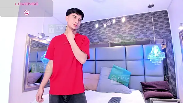 Taylor Brooks online show from April 27, 2026, 8:07 pm