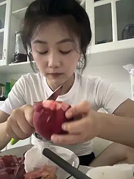 Snapshot of Shanshan_1267 chatting on June 11, 2026, 1:42 pm Shanshan 1267 online show from June 11, 2026, 1:42 pm
