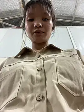 Elisa-a online show from April 14, 2026, 11:05 am