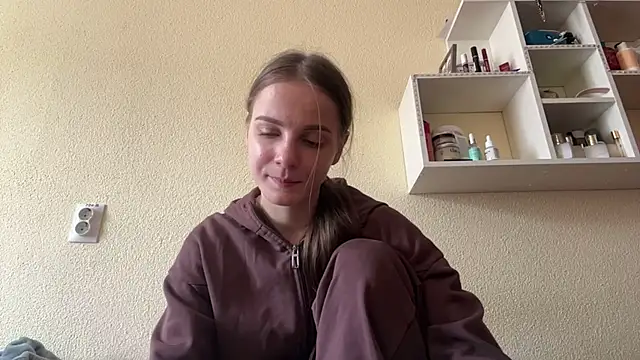 PastyGraciano online show from April 1, 2026, 8:48 am