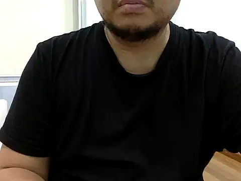 lefleur1986 online show from March 31, 2026, 11:43 am