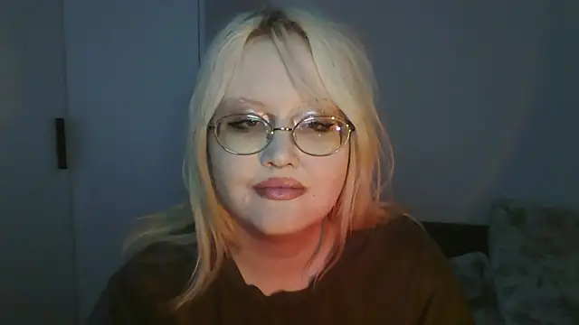 Elayne Sweet online show from May 21, 2026, 6:09 am