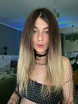 Rita Tease online show from July 5, 2026, 7:10 pm