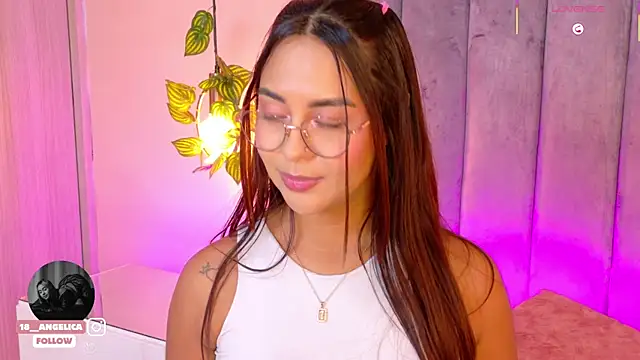Snapshot of angelicaa_garcia chatting on July 14, 2026, 11:27 am angelicaa garcia online show from July 14, 2026, 11:27 am