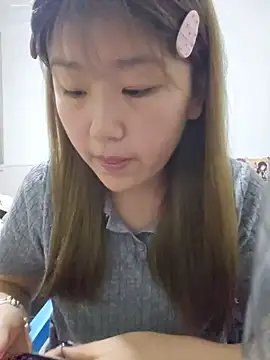 mianmian-666 online show from June 3, 2026, 2:08 pm