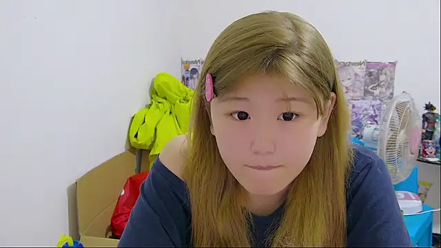 mianmian-666 online show from June 11, 2026, 12:58 pm