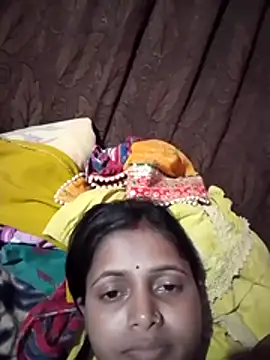 Snapshot of Payel_1 chatting on July 8, 2026, 6:23 pm Payel 1 online show from July 8, 2026, 6:23 pm