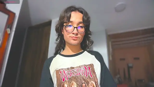 SweetieM4tt online show from April 9, 2026, 11:10 pm