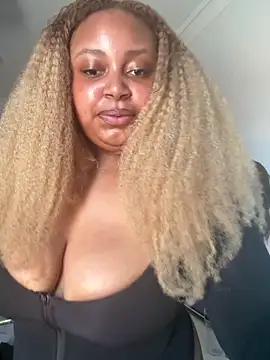 zahiraax online show from April 8, 2026, 3:12 pm