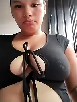 Kimberlyxxo online show from June 25, 2026, 7:40 pm