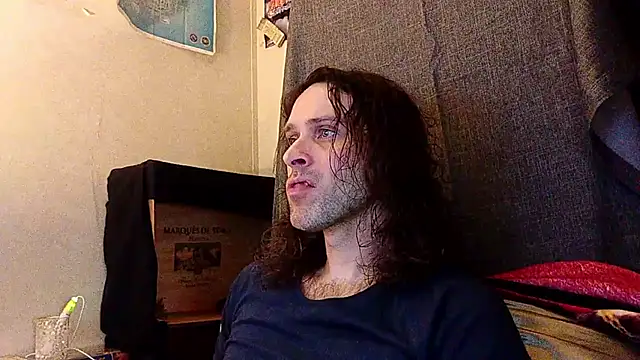 Snapshot of barebearstudio chatting on April 8, 2026, 3:50 am barebearstudio online show from April 8, 2026, 3:50 am