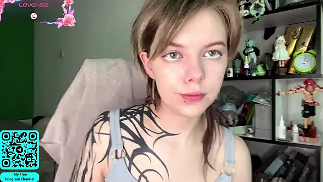 MadalynNosel online show from June 8, 2026, 7:09 am