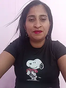 Snapshot of SofiaMendez1_ chatting on May 9, 2026, 8:03 pm SofiaMendez1 online show from May 9, 2026, 8:03 pm