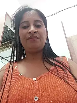 Snapshot of SofiaMendez1_ chatting on June 9, 2026, 2:28 pm SofiaMendez1 online show from June 9, 2026, 2:28 pm