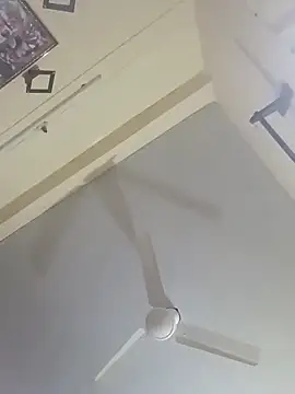 Snapshot of Cute_Kavita02 chatting on April 8, 2026, 5:40 am Cute Kavita02 online show from April 8, 2026, 5:40 am