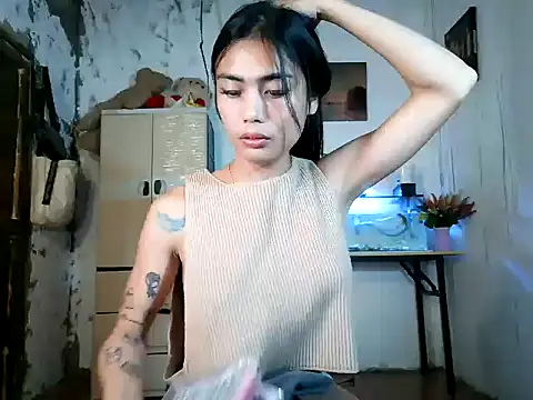 Snapshot of Martha4you chatting on June 25, 2026, 10:14 pm Martha4you online show from June 25, 2026, 10:14 pm