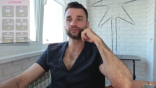 Snapshot of DaddySlava chatting on June 18, 2026, 5:17 pm DaddySlava online show from June 18, 2026, 5:17 pm