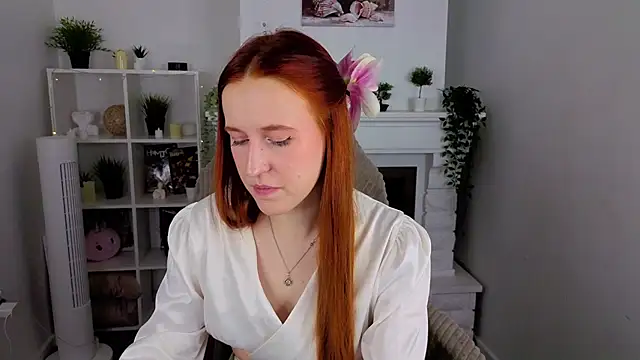 EvaBellea online show from April 21, 2026, 12:55 pm