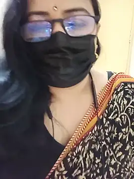 monisha cam online show from July 24, 2026, 5:22 pm