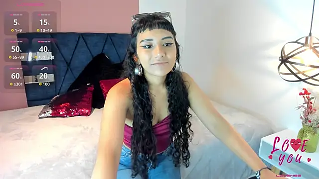 Snapshot of Hanna_Clark__ chatting on July 4, 2026, 11:49 am Hanna Clark online show from July 4, 2026, 11:49 am