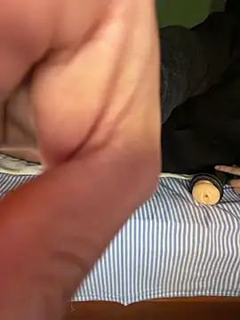 dirtyRobber online show from April 2, 2026, 2:37 pm