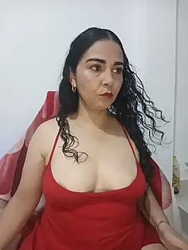 Emily Divi69 online show from May 8, 2026, 10:04 pm