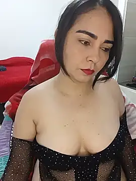 Snapshot of Emily_Divi69 chatting on June 25, 2026, 7:40 pm Emily Divi69 online show from June 25, 2026, 7:40 pm