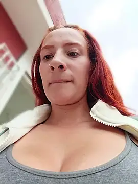 Snapshot of Samyra_Biker12 chatting on May 11, 2026, 4:04 pm Samyra Biker12 online show from May 11, 2026, 4:04 pm