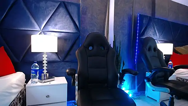 SiriusNoir online show from April 8, 2026, 3:50 am