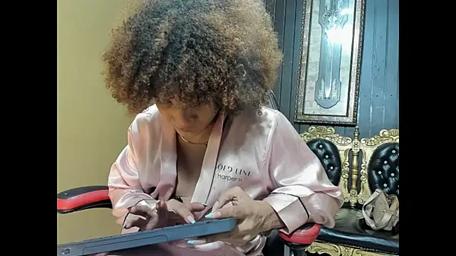 Sharlotte Jones online show from May 20, 2026, 11:38 am