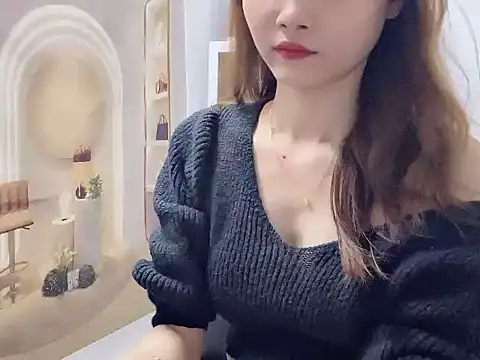 Snapshot of ___Nami___ chatting on May 6, 2026, 12:10 pm Nami online show from May 6, 2026, 12:10 pm