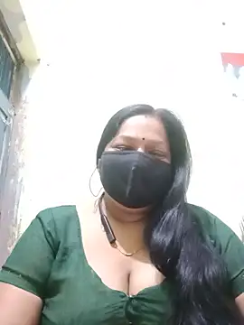 Snapshot of PINKI_024 chatting on May 25, 2026, 5:57 am PINKI 024 online show from May 25, 2026, 5:57 am