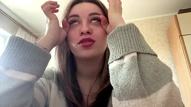 Snapshot of SpringSummers chatting on April 10, 2026, 8:08 am SpringSummers online show from April 10, 2026, 8:08 am