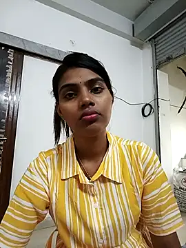 your darling577 online show from April 4, 2026, 8:23 am