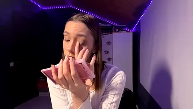 CoreenGau online show from April 14, 2026, 1:50 pm