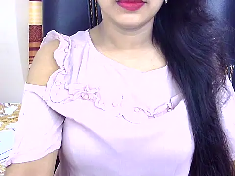 Noor Zarin online show from May 9, 2026, 6:51 am
