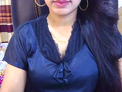 Noor Zarin online show from May 23, 2026, 4:18 am