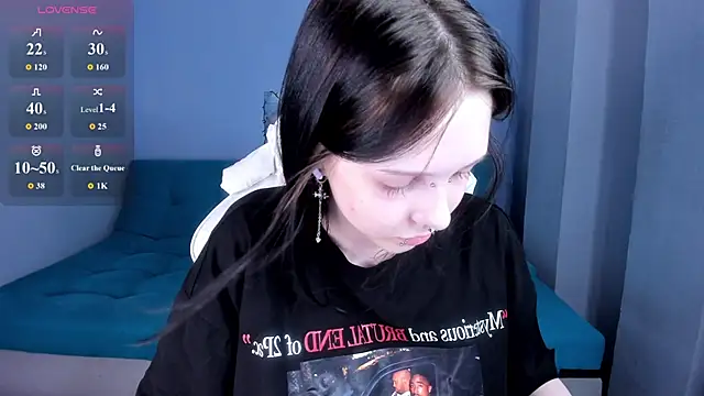 Snapshot of SugarBunny18 chatting on June 27, 2026, 7:24 am SugarBunny18 online show from June 27, 2026, 7:24 am