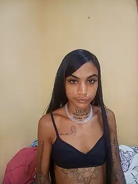 La ReynaZendeya online show from April 6, 2026, 10:11 pm