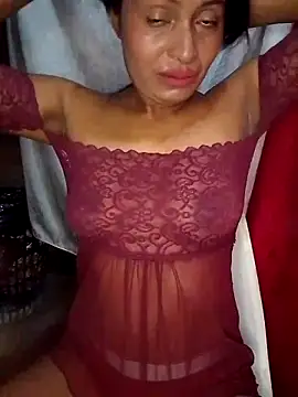 Snapshot of Lia_Phone_ chatting on April 14, 2026, 4:07 am Lia Phone online show from April 14, 2026, 4:07 am