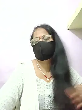 SEEMA 012 online show from July 5, 2026, 5:58 am