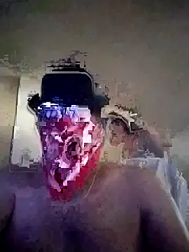 Snapshot of charlieec389 chatting on April 3, 2026, 5:00 pm charlieec389 online show from April 3, 2026, 5:00 pm